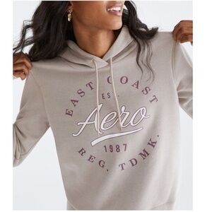 EUC Aero Circle Pullover Hoodie size xl